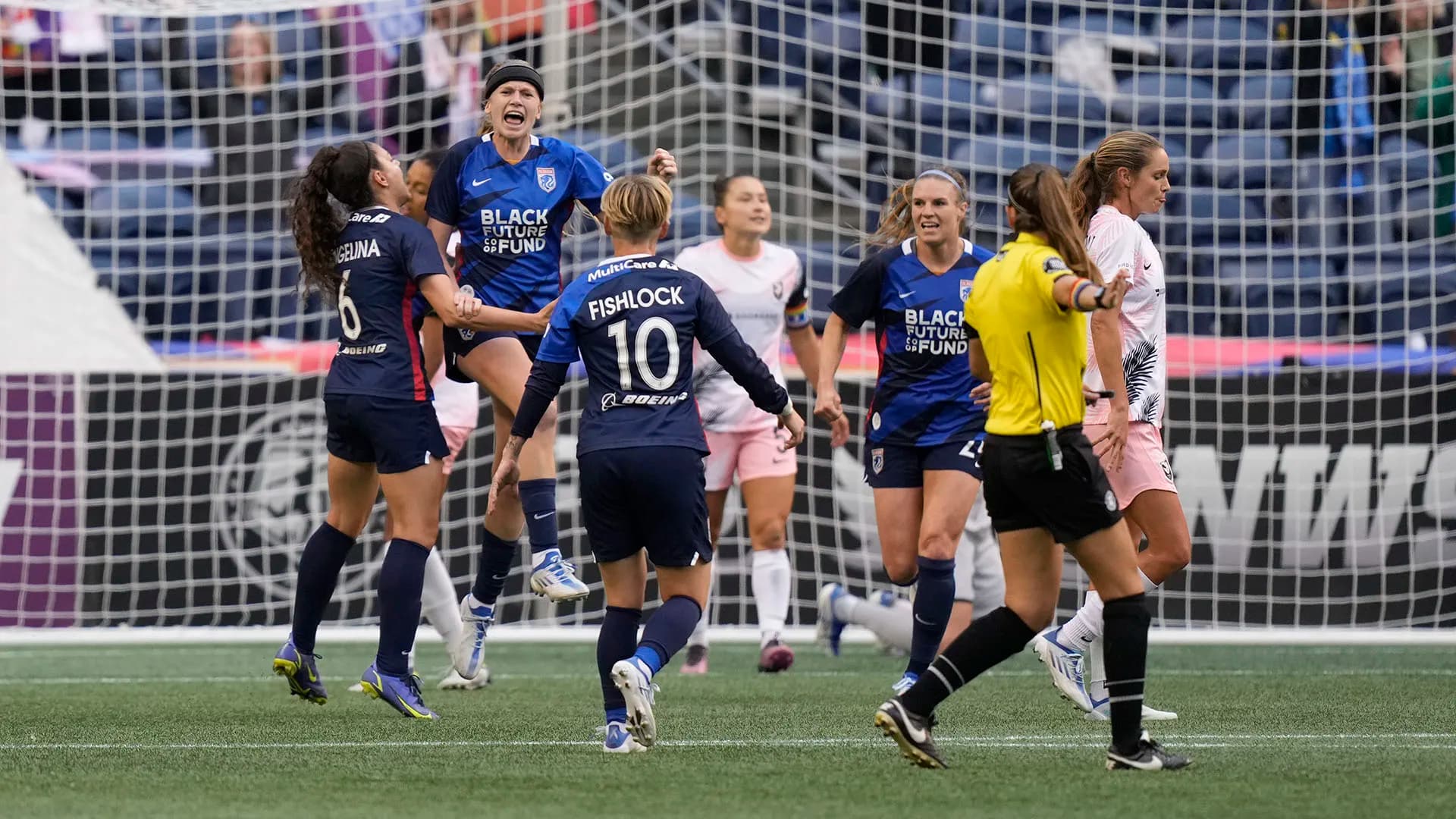 thumbnail-match-recap-ol-reign-pick-up-narrow-win-over-angel-city-thanks-to-balcer-strike