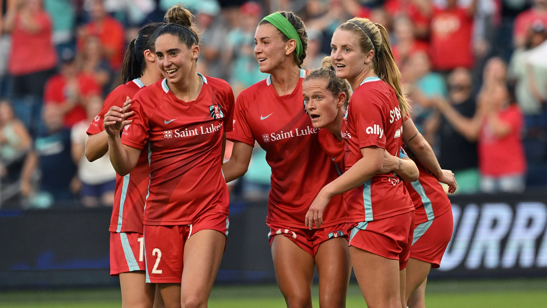 Hamilton hat-trick helps Kansas City knock Houston