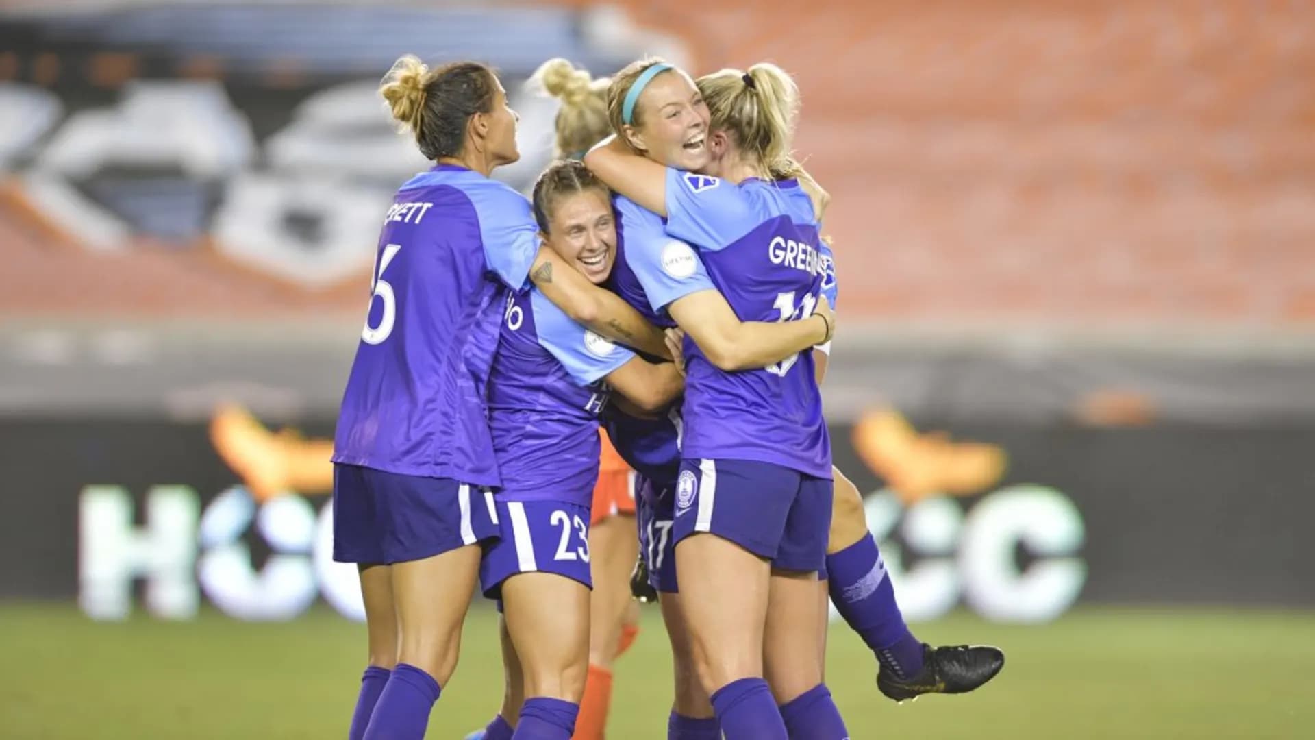 story-image-dash-and-pride-draw-2-2-in-houston
