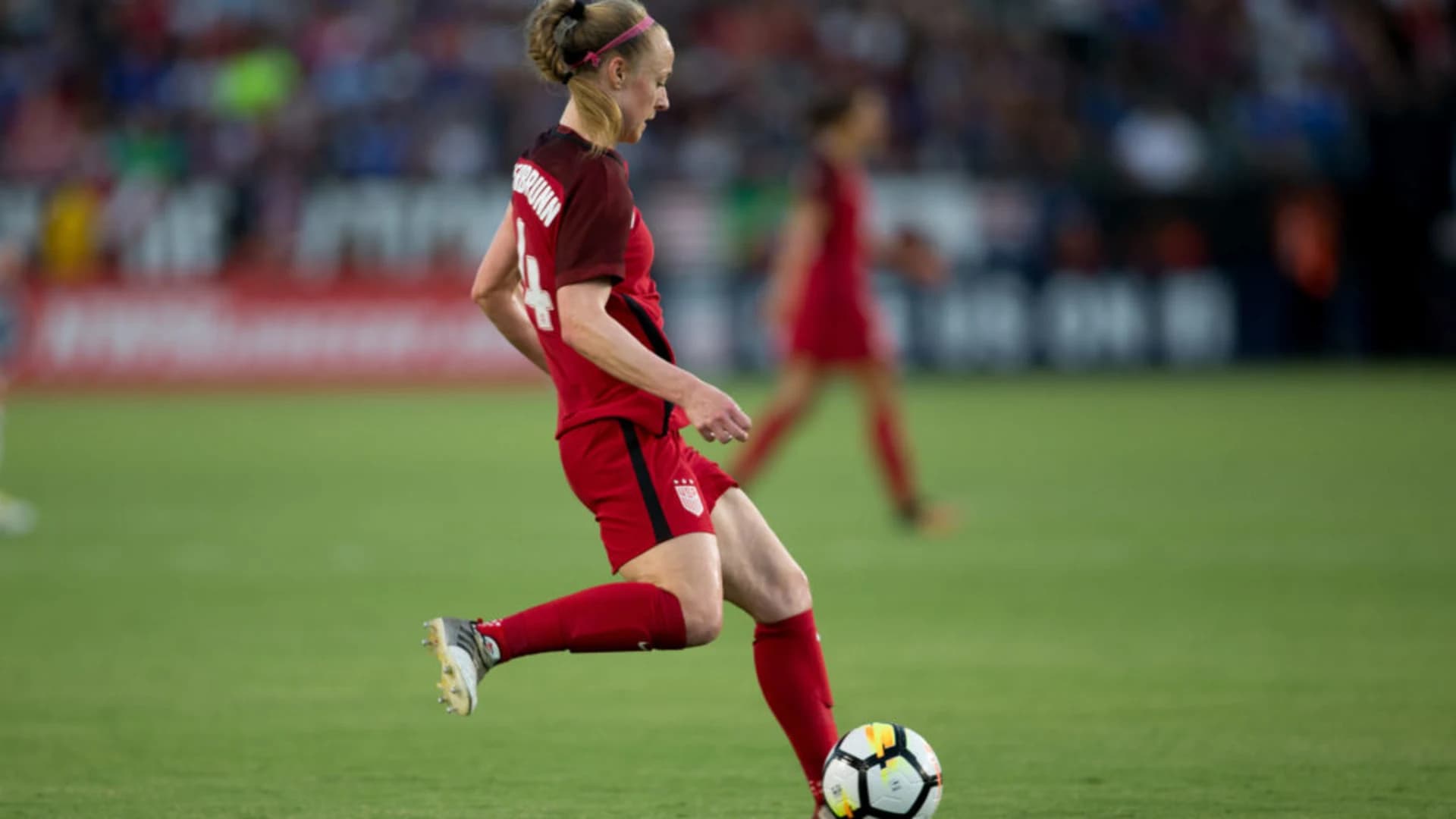 story-image-becky-sauerbrunn-ruled-out-of-uswnt-camp