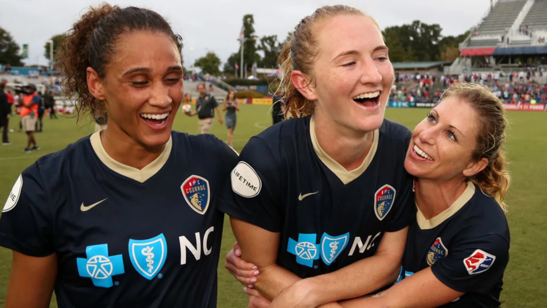 story-image-2018-nwsl-gm-survey