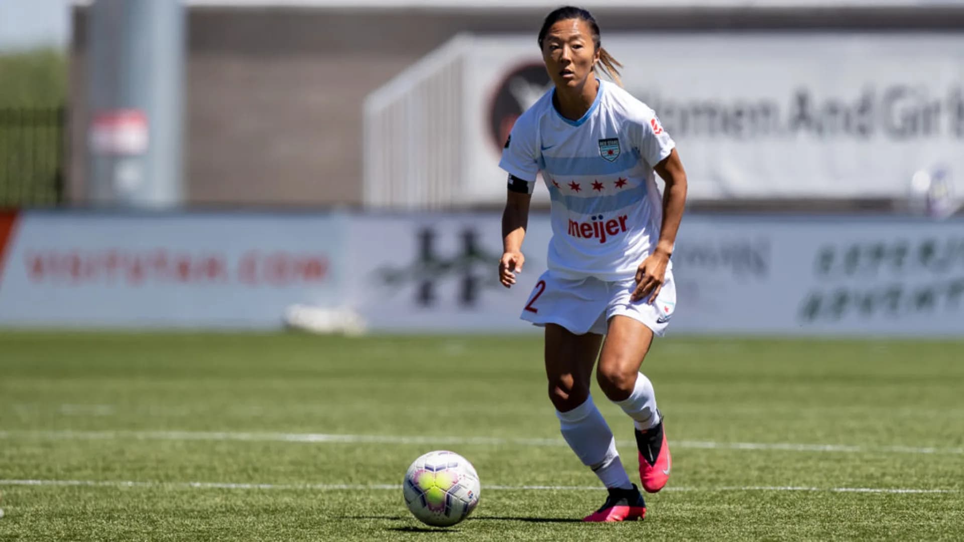 story-image-racing-louisville-fc-adds-franchise8217s-first-roster-addition-in-trade-with-chicago