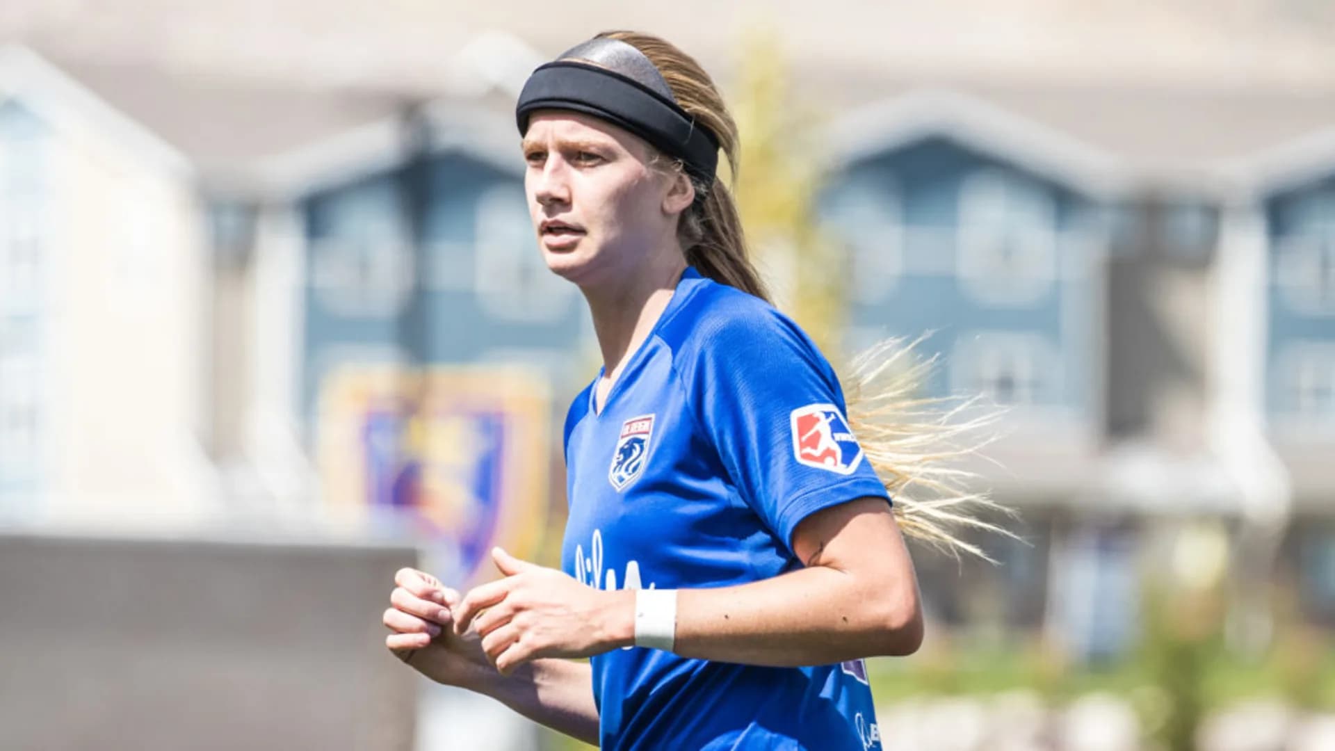 story-image-tackling-the-stigma-bethany-balcer-opens-up-about-anxiety-and-mental-health-as-an-athlete