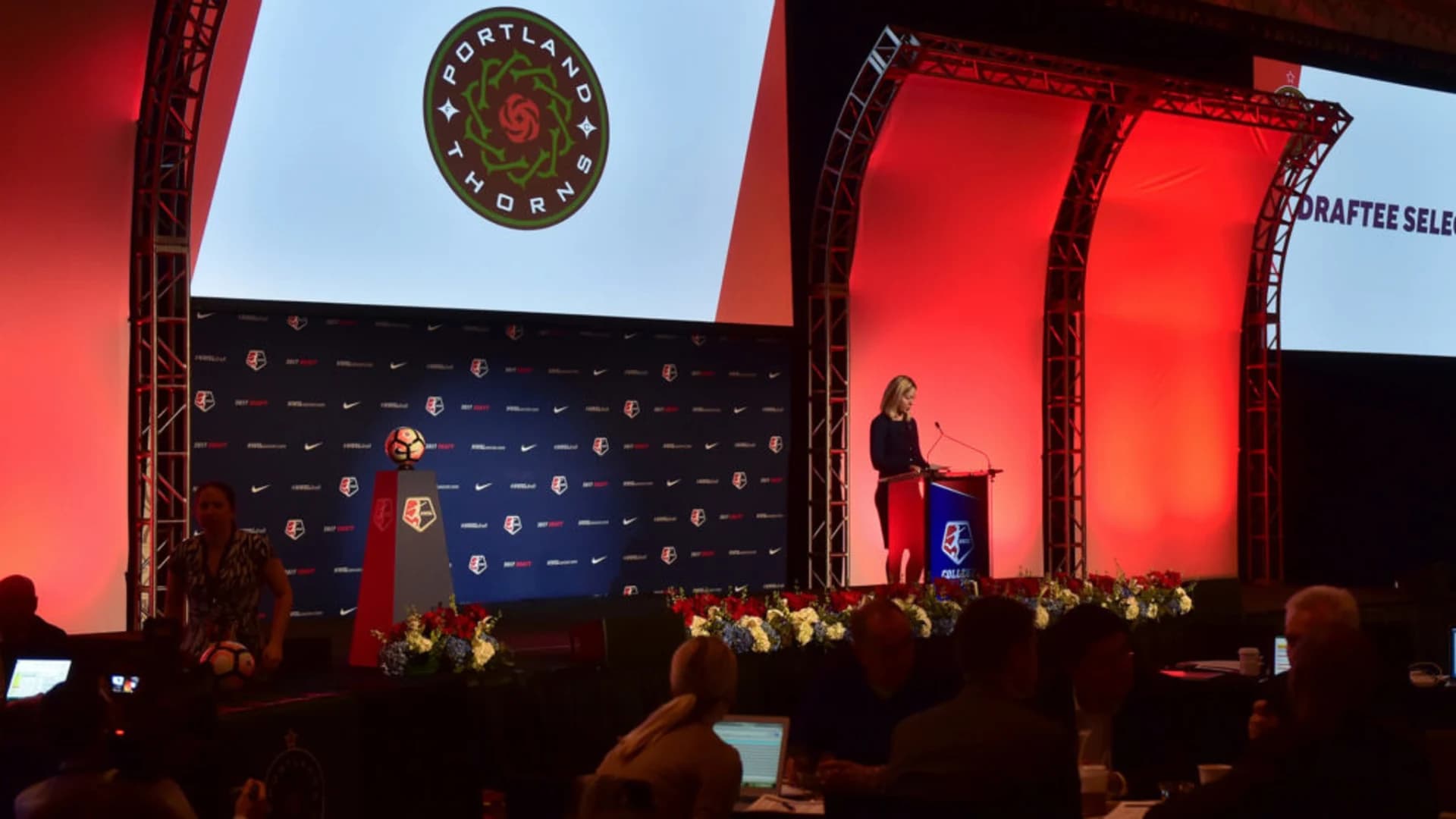 story-image-updated-preliminary-list-of-players-eligible-for-the-2018-nwsl-college-draft