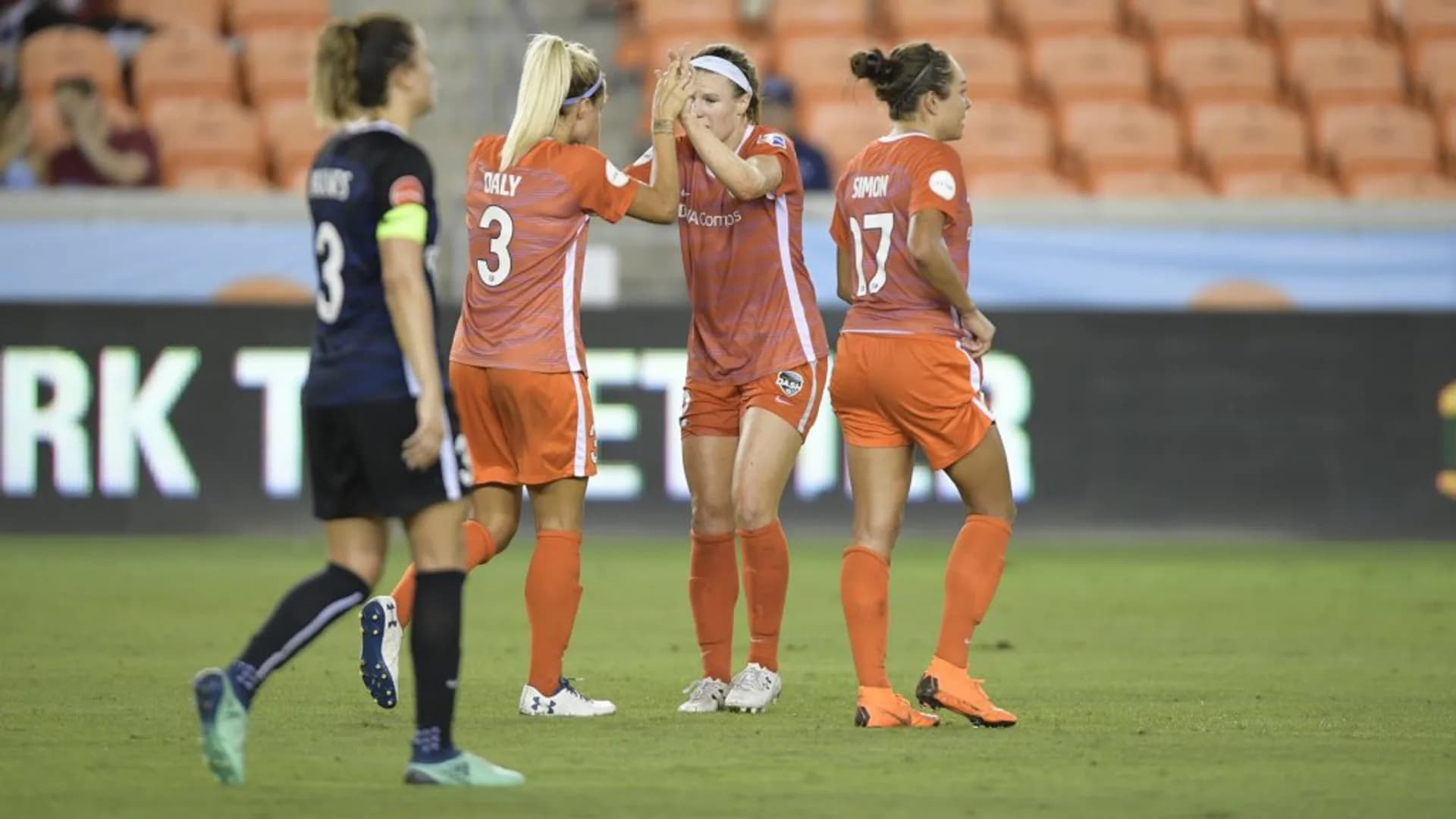 story-image-latsko-lifts-dash-to-2-1-win-over-reign