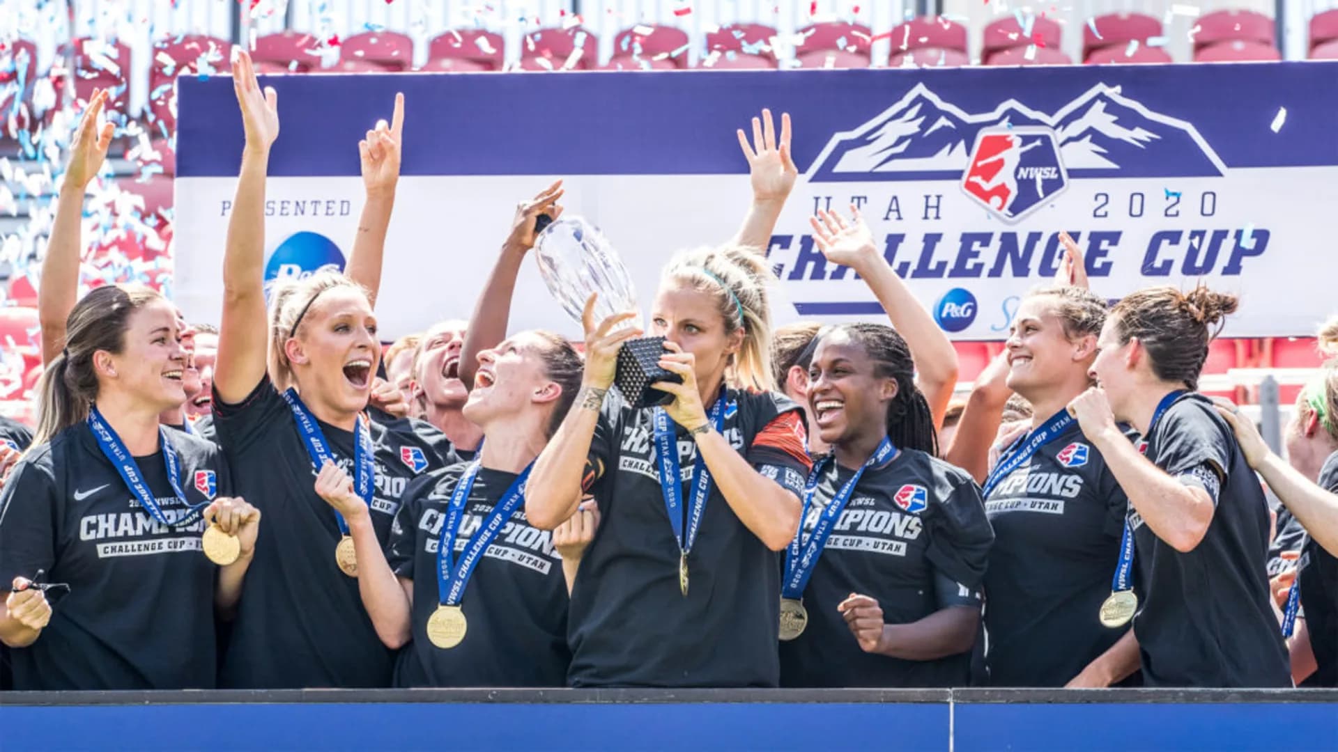 story-image-houston-dash-crowned-2020-nwsl-challenge-cup-champions