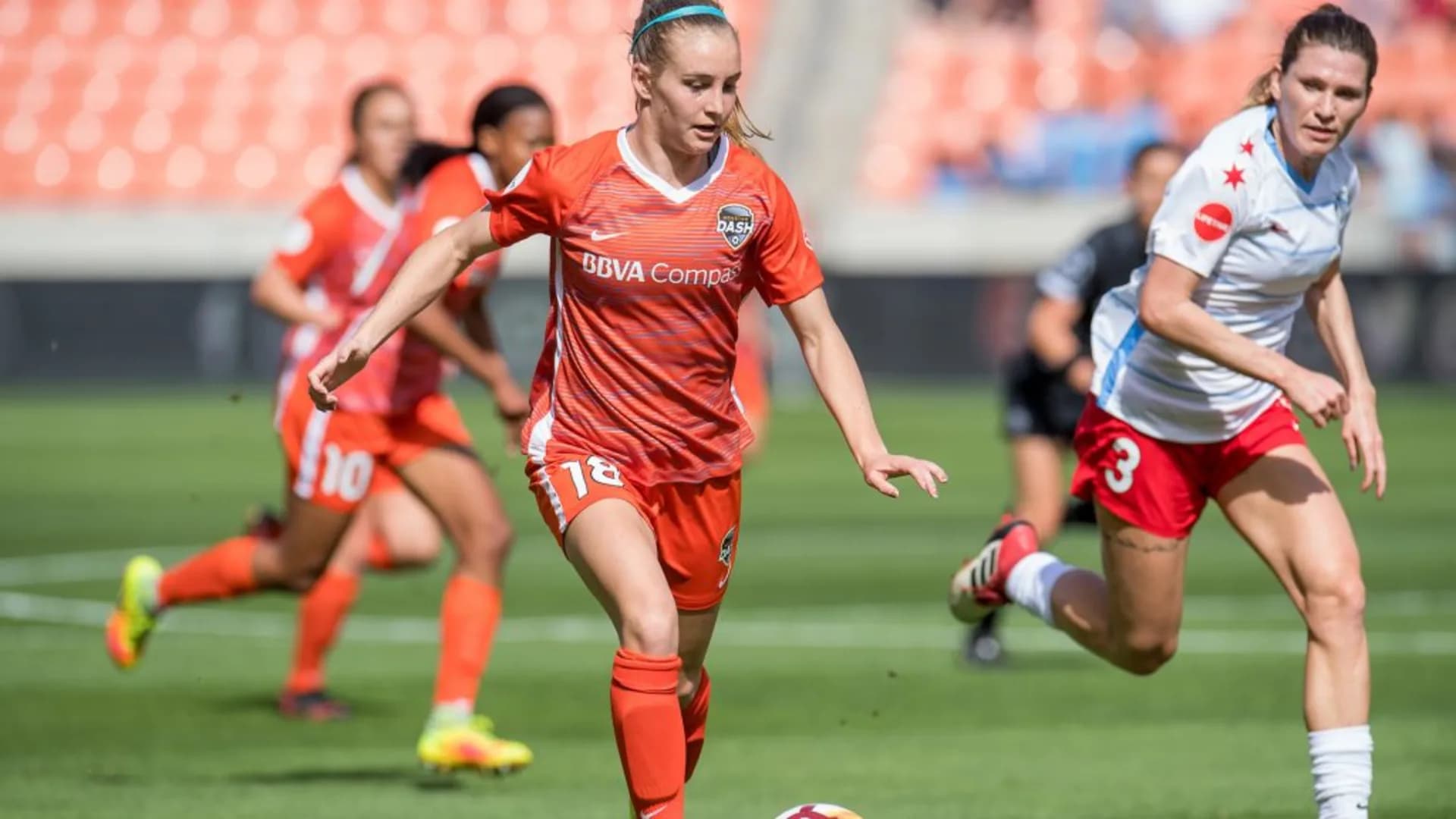 story-image-q038a-kimberly-keever-houston-dash