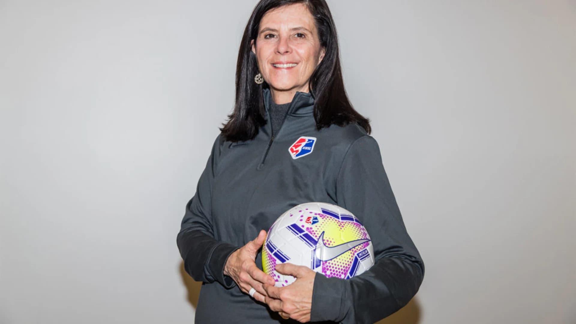 story-image-listen-nwsl-commissioner-lisa-baird-speaks-to-media-about-nwsl-2020-challenge-cup