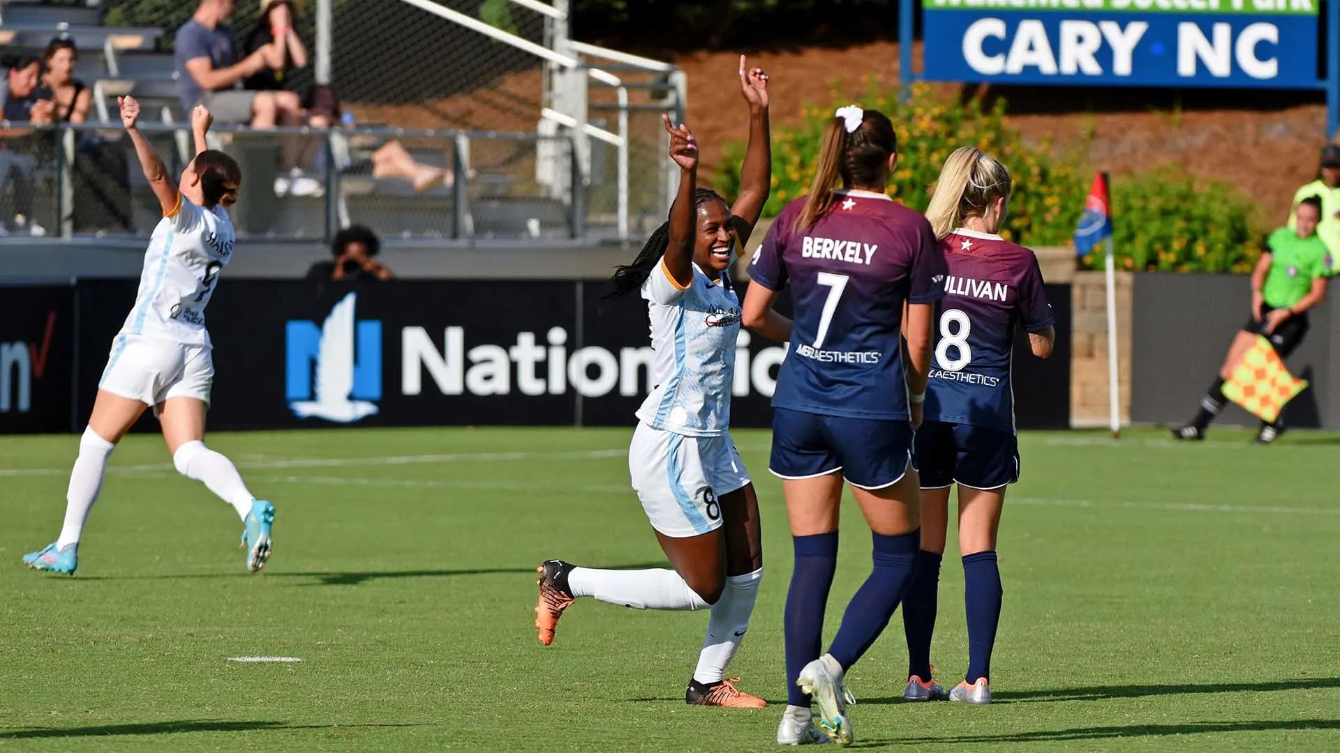 thumbnail-match-recap-houston-outlasts-north-carolina-for-fourth-win-of-the-season
