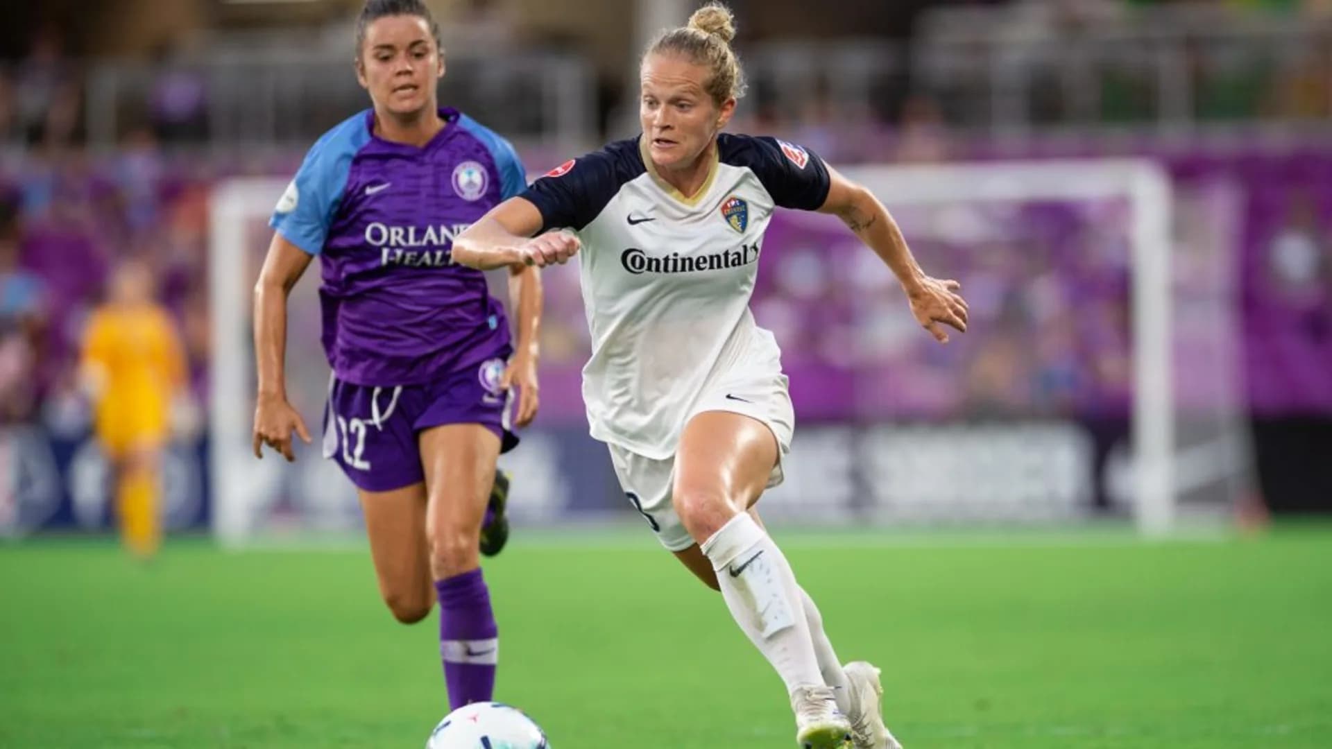 story-image-week-8-player-of-the-week-kristen-hamilton