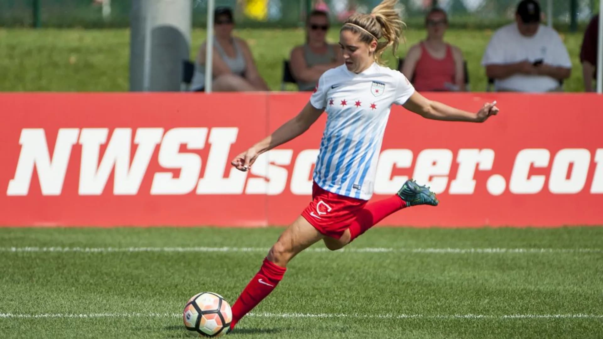 story-image-morgan-brian-signs-contract-with-red-stars