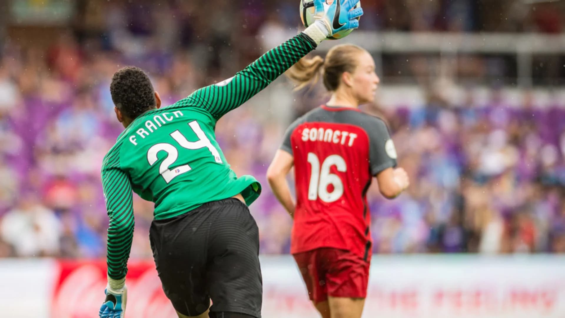 story-image-adrianna-franch-sets-shutout-record-as-thorns-pride-draw-0-0
