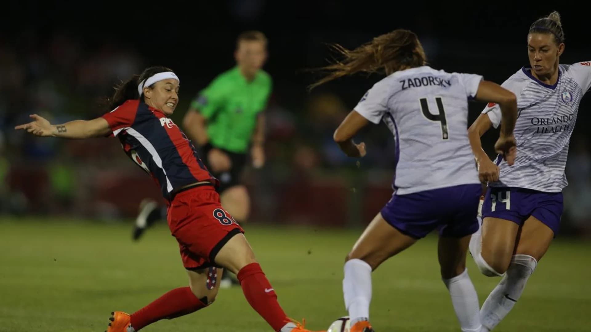 story-image-alanna-kennedy8217s-stunner-from-midfield-earns-the-pride-a-1-0-win-over-the-spirit