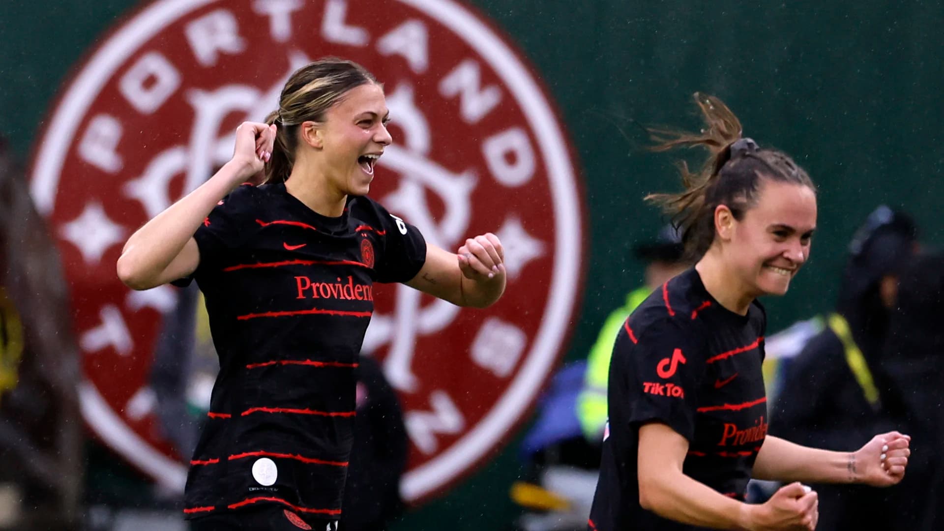 thumbnail-match-recap-portland-defeats-angel-city-behind-sinclair-brace-for-second-regular-season-win