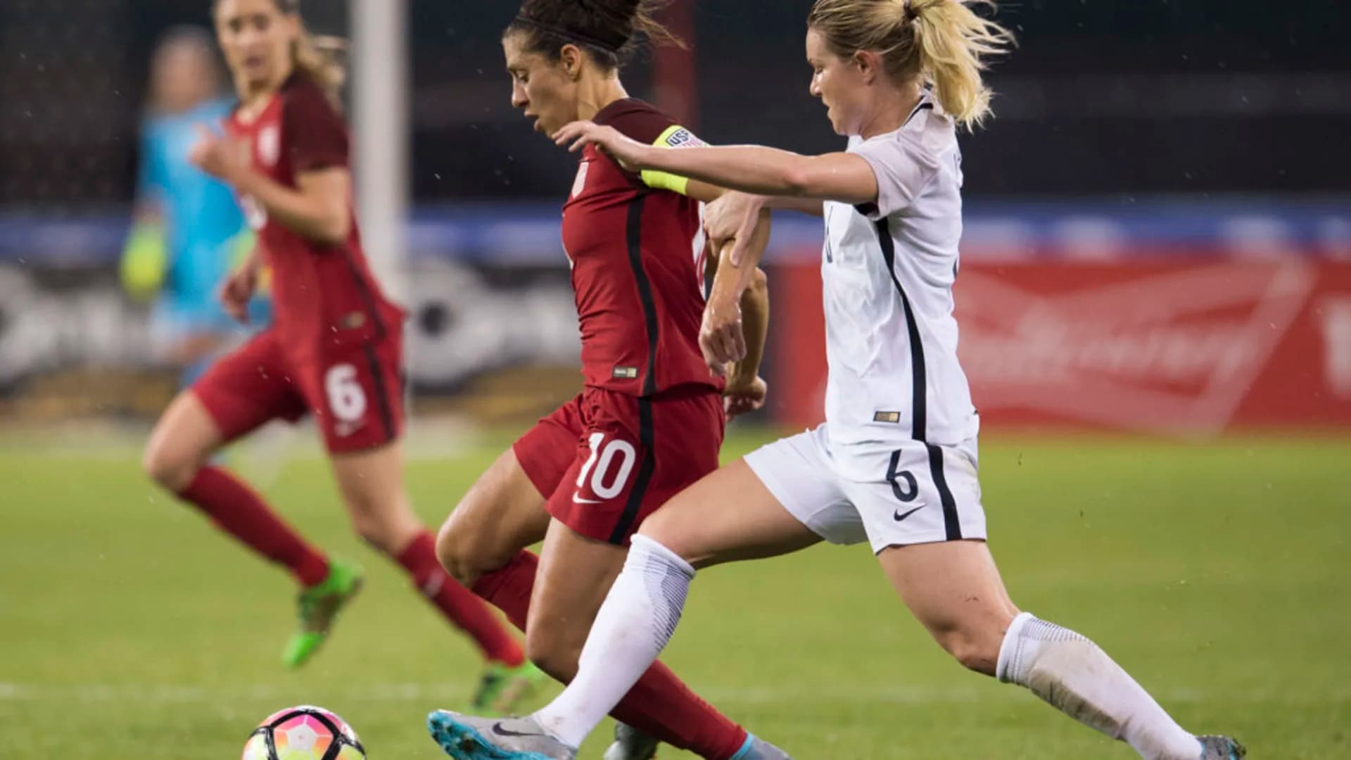 story-image-amandine-henry-and-france-win-the-shebelieves-cup