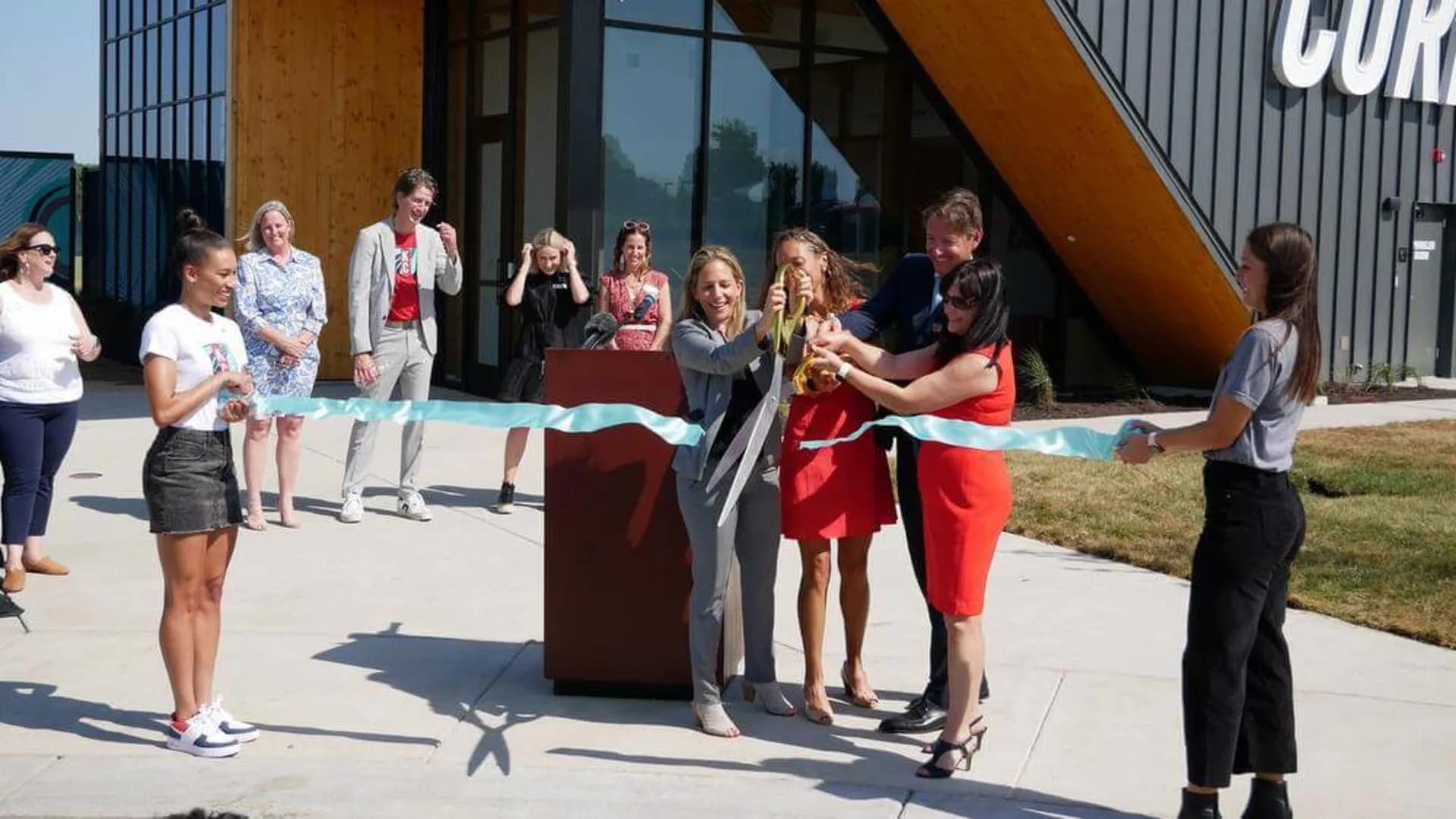 kc-ribbon-cutting