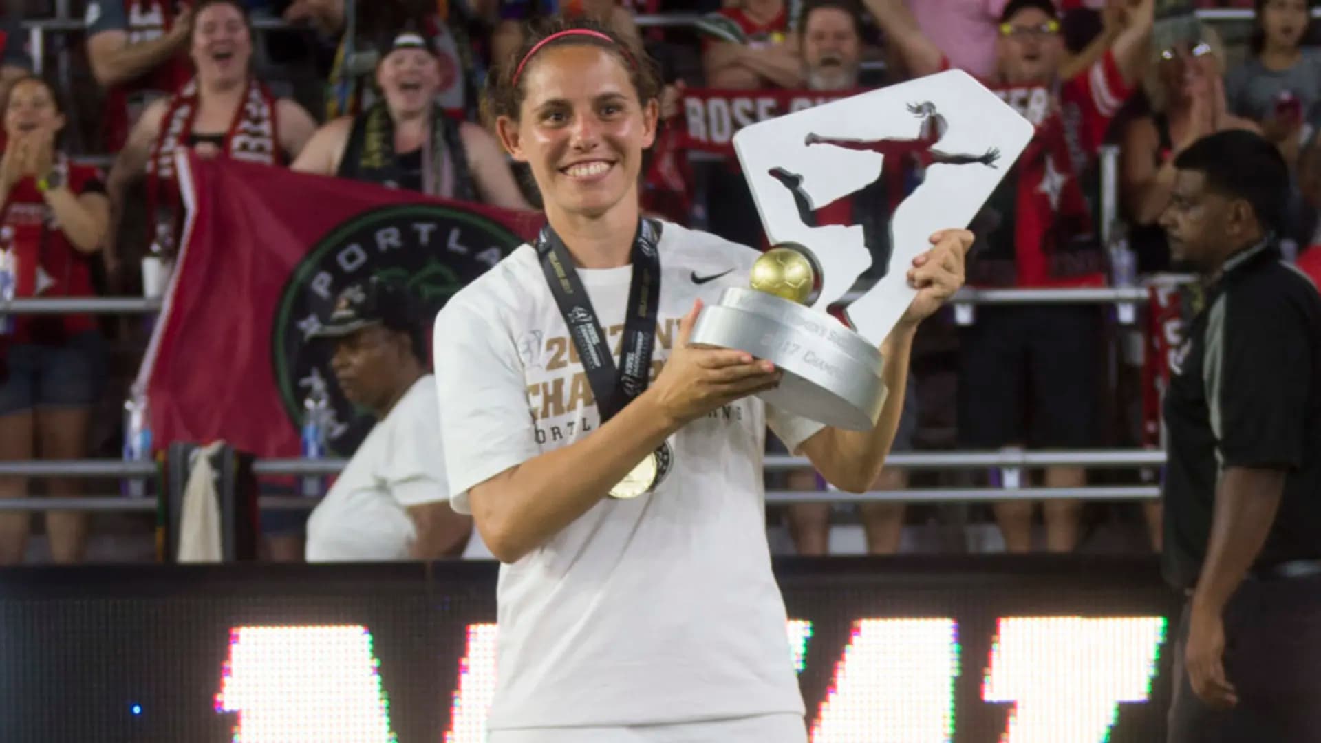 story-image-ashleigh-sykes-retires