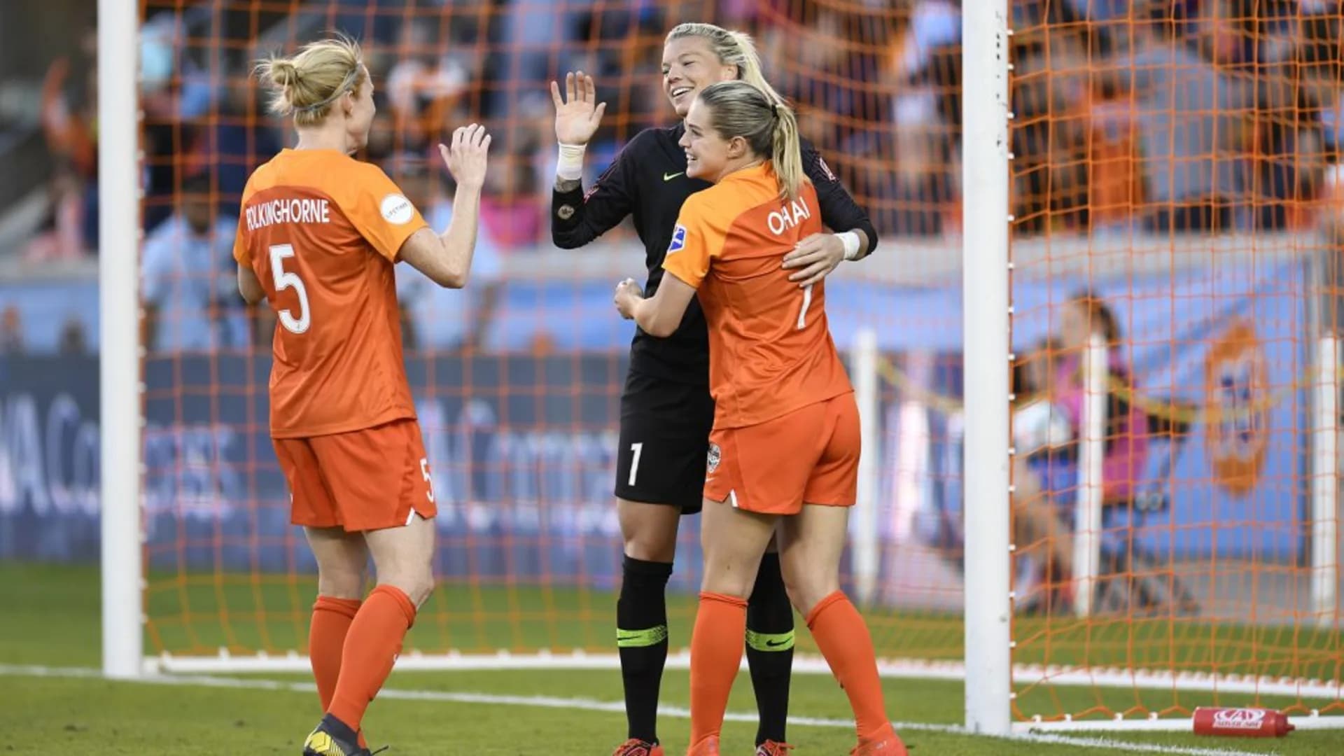 story-image-campbell-stops-late-pk-to-give-dash-draw-with-reign-fc