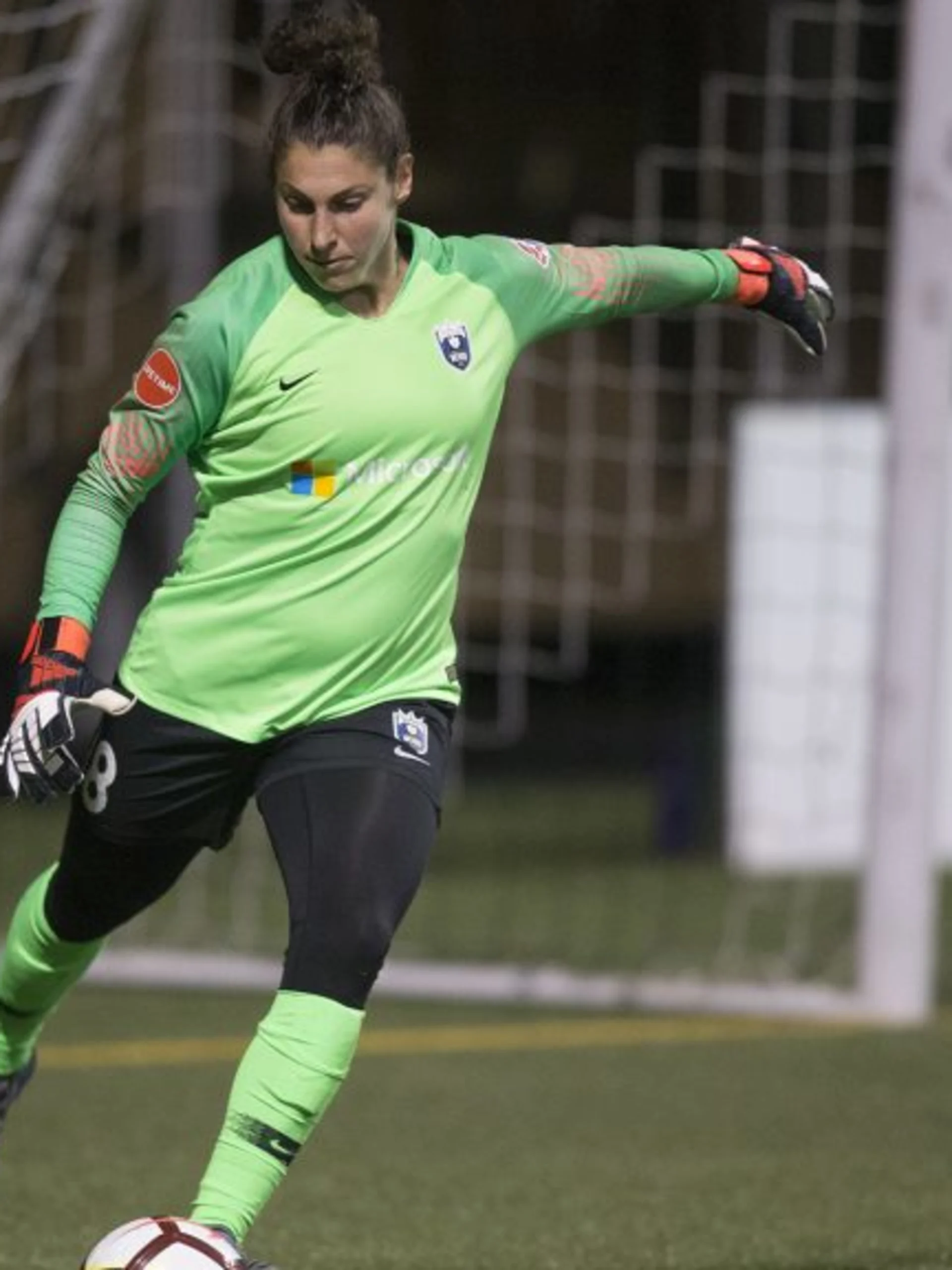 story-image-q038a-michelle-betos-seattle-reign-fc