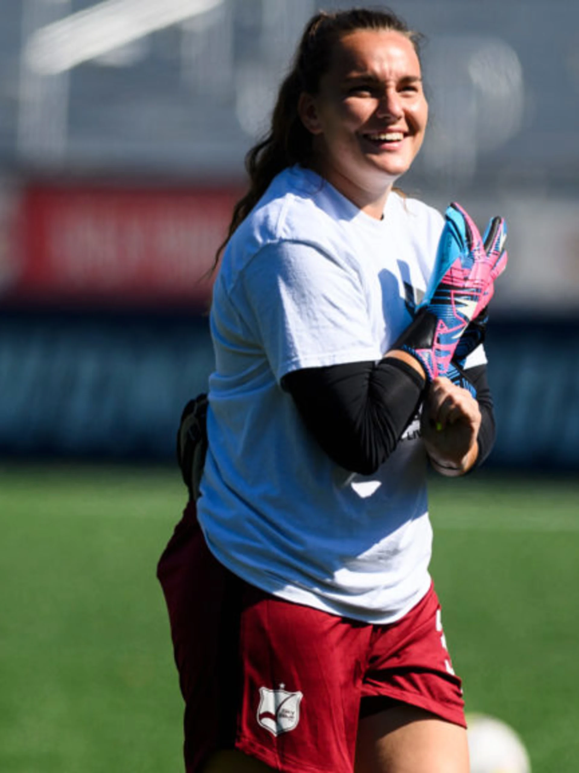 story-image-sky-blue-fc-re-signs-goalkeeper-megan-hinz-for-2021-nwsl-season