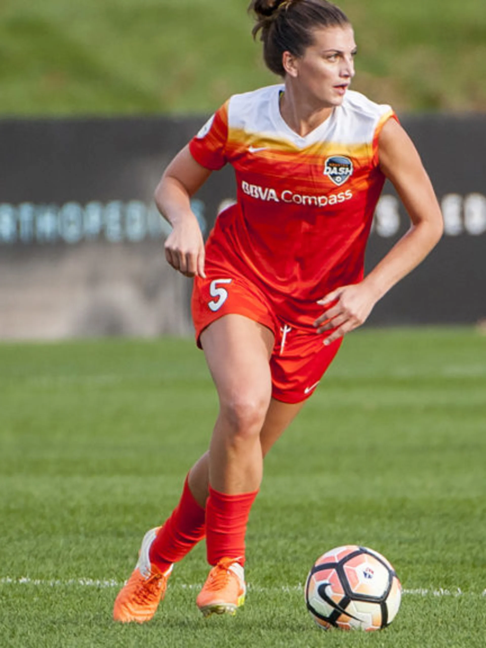 story-image-courage-add-cari-roccaro-to-roster-and-sign-sarah-teegarden-as-national-team-replacement-player