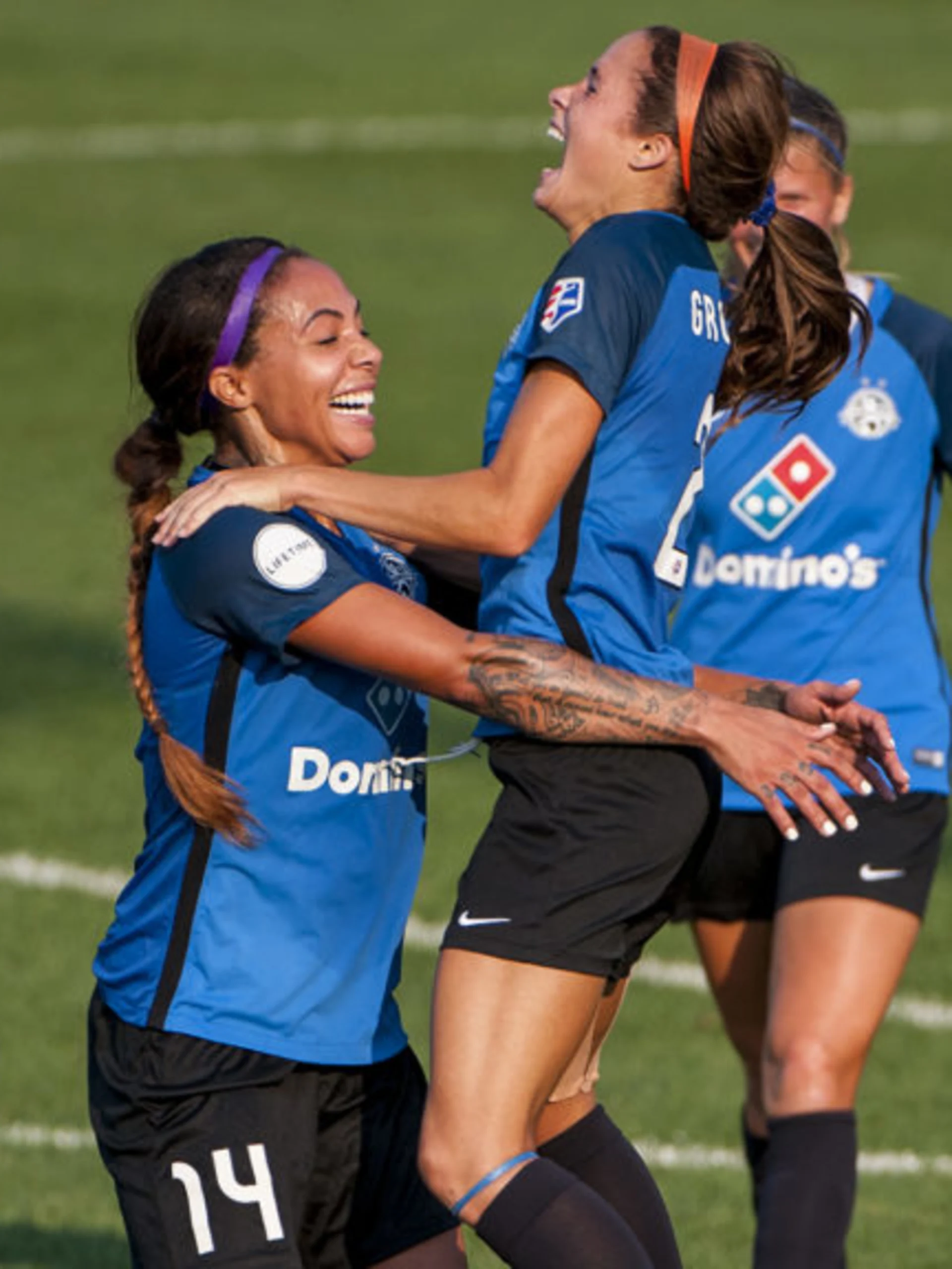 story-image-fc-kansas-city-still-in-playoff-hunt-after-4-1-win-over-sky-blue-fc