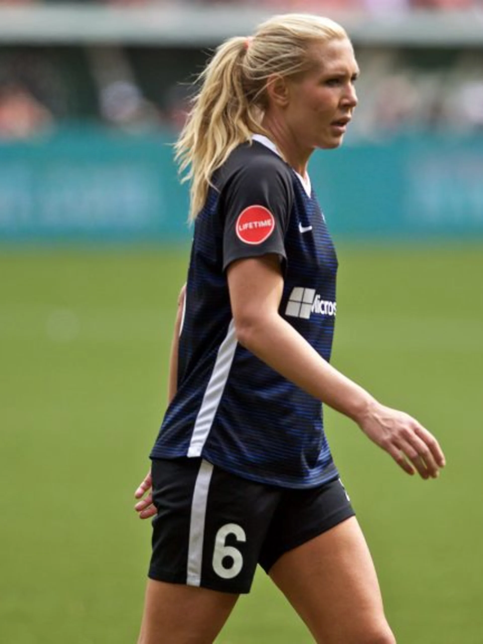 story-image-allie-long-makes-her-return-to-portland
