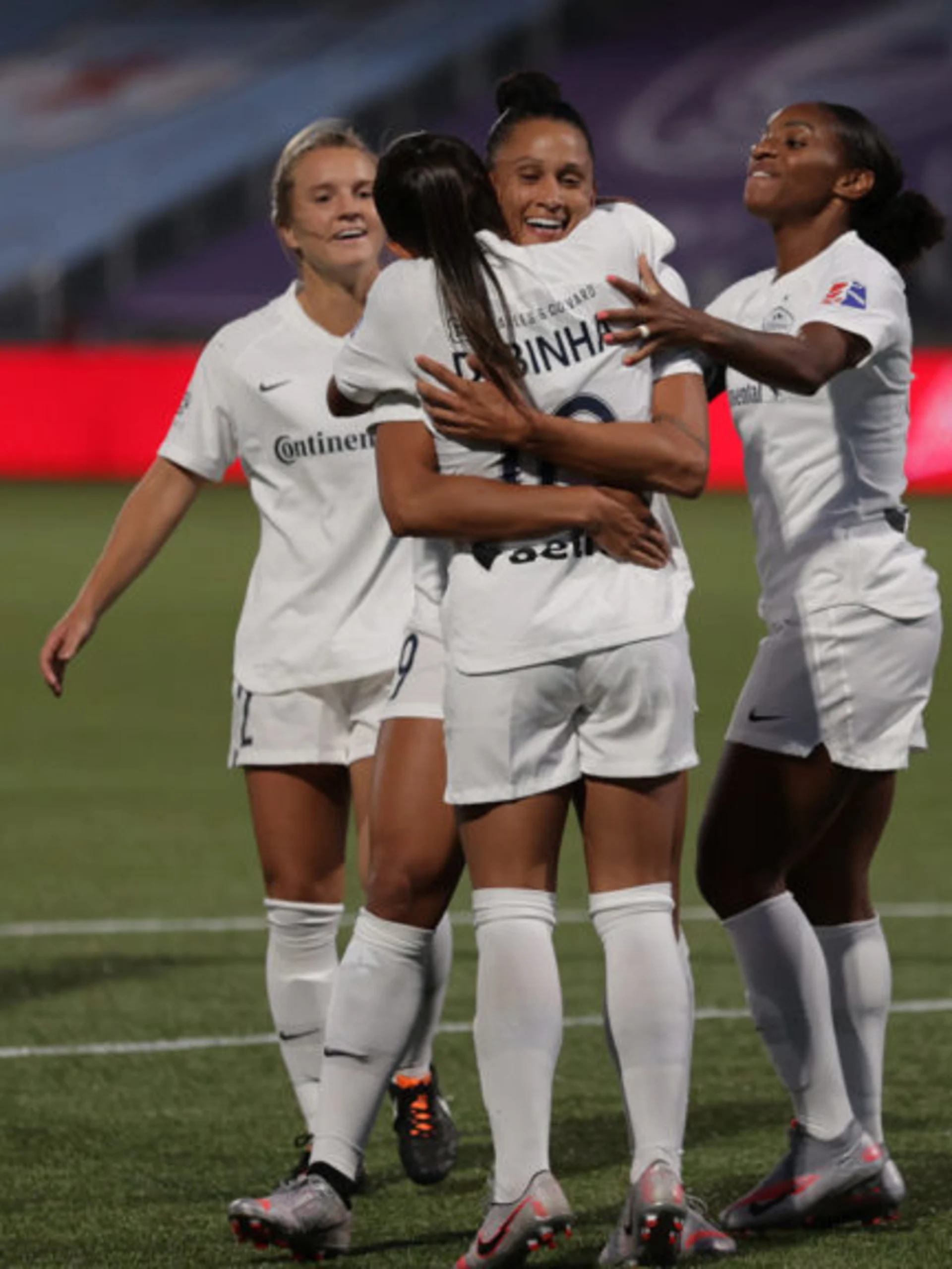 story-image-pair-of-goals-from-lynn-williams-lead-courage-to-second-challenge-cup-victory