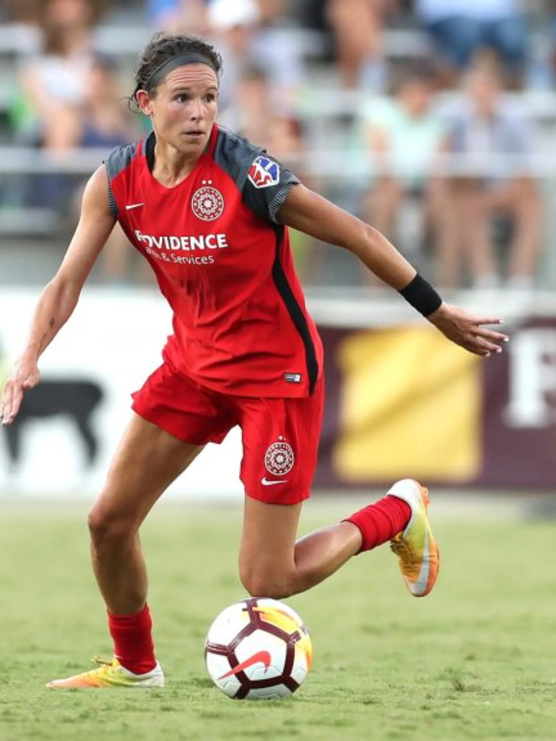 story-image-notebook-thorns-re-signings-new-kits-and-more-news