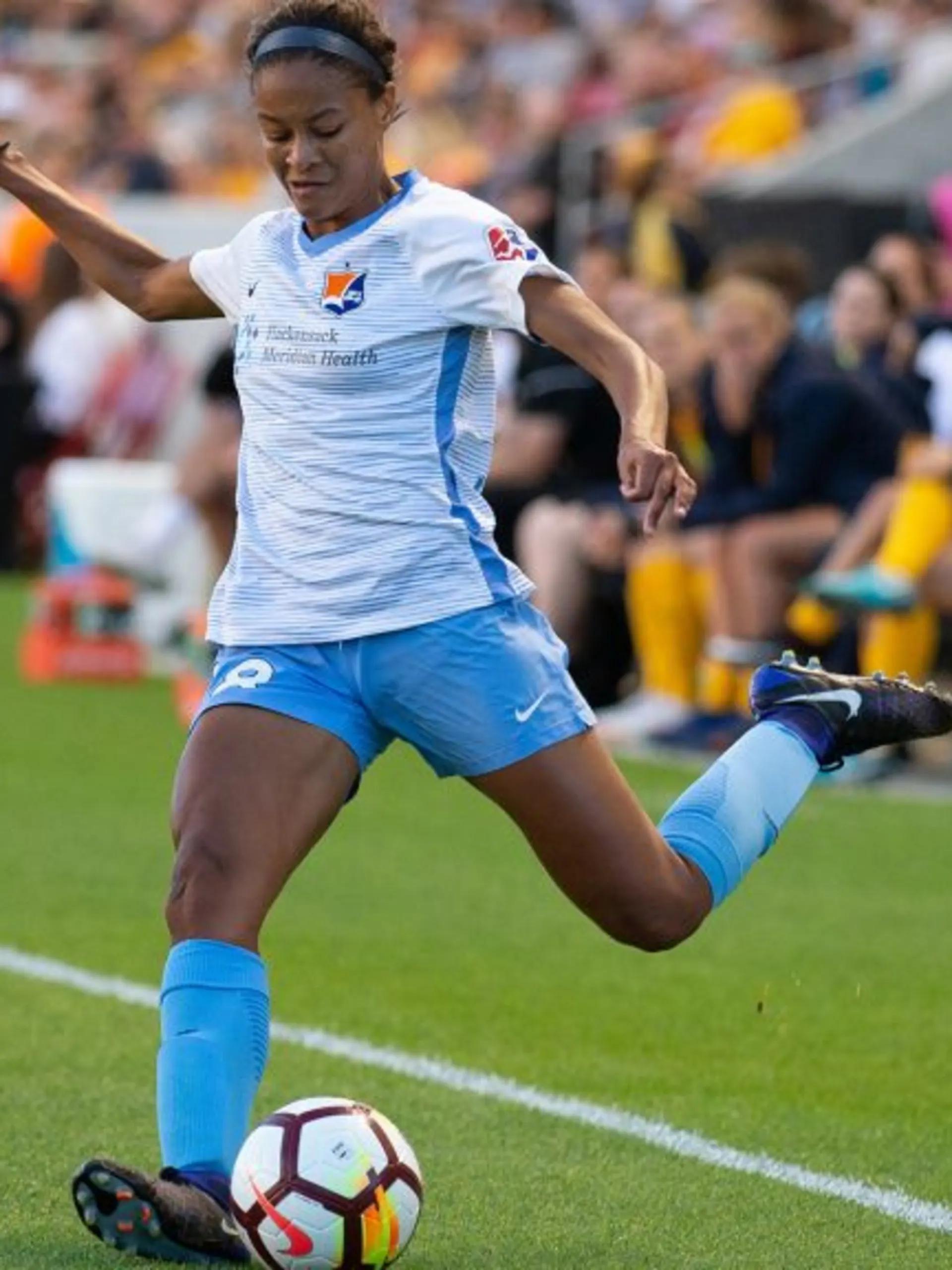story-image-rookie-of-the-year-imani-dorsey-sky-blue-fc