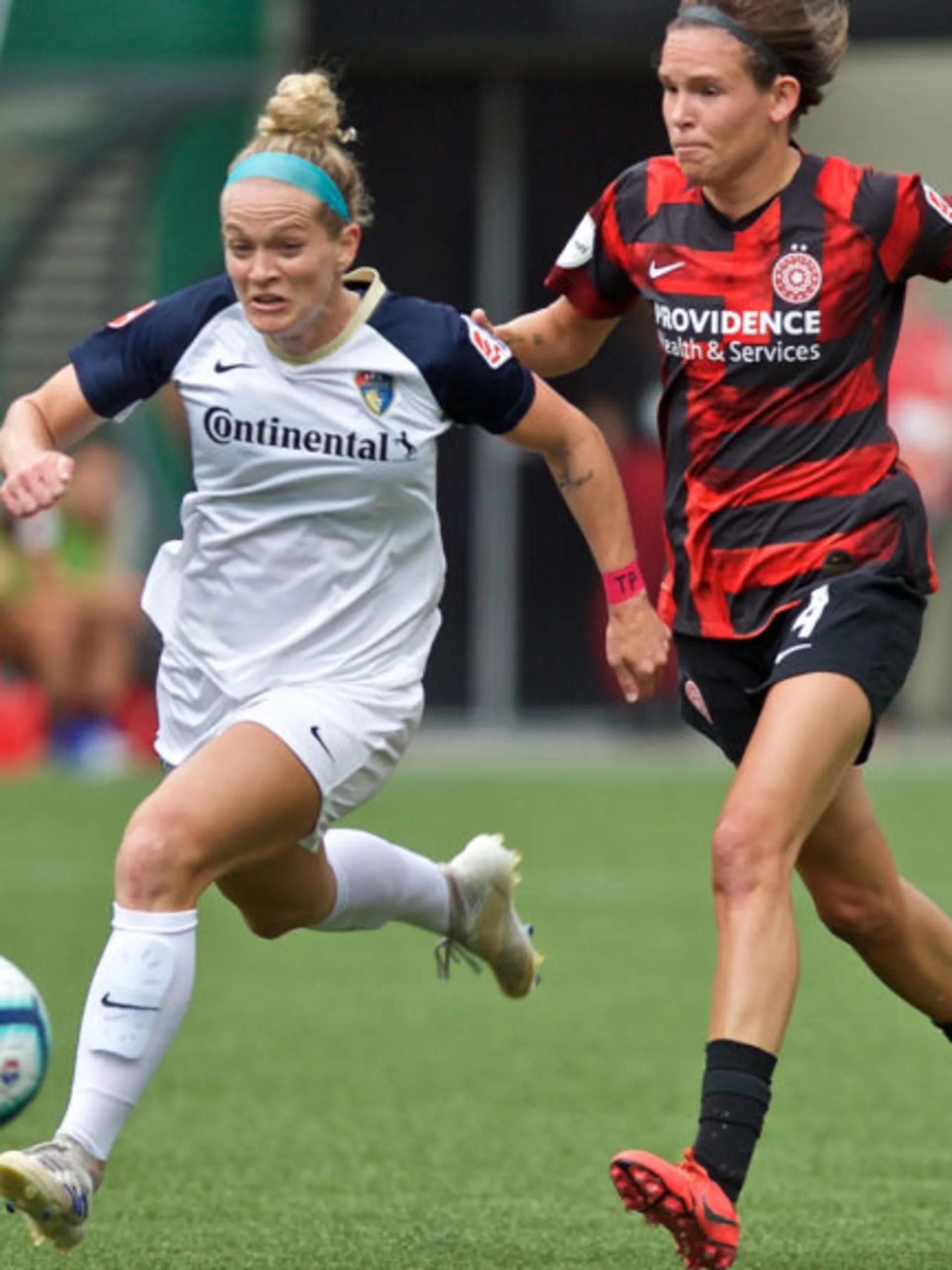 story-image-north-carolina-courage-and-portland-thorns-fc-to-kick-off-2020-nwsl-challenge-cup-presented-by-p038g-and-secret-on-cbs-cbs-all-access-and-twitch